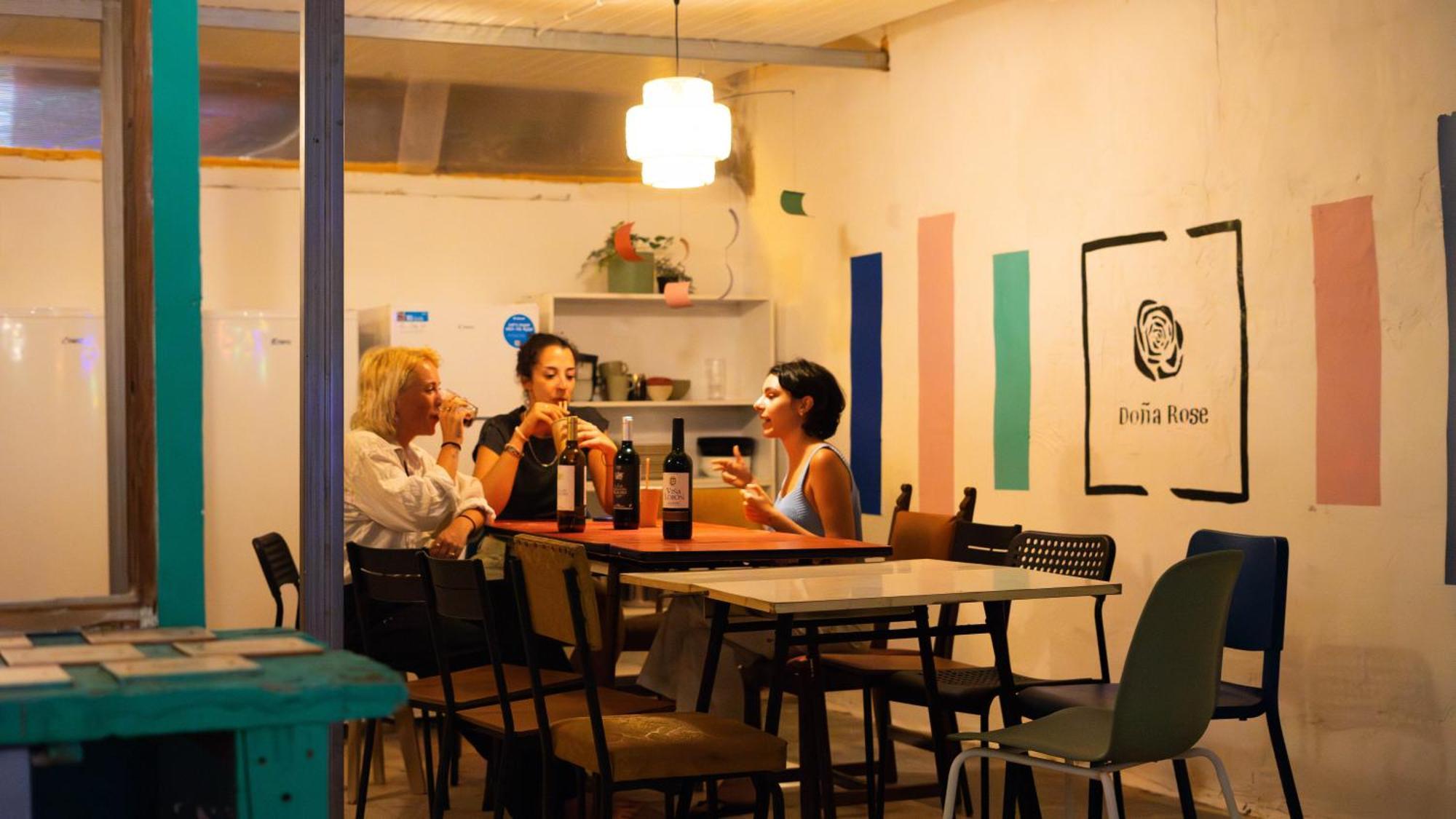 Dona Rose Surf Hostel Λας Πάλμας ντε Γκραν Κανάρια Εξωτερικό φωτογραφία